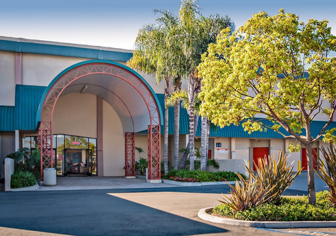 San Diego - Jerome's Mattress Superstore Storefront