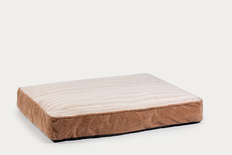Deluxe Gusseted SleepDog™ Pet Bed